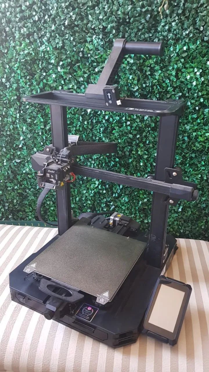 Impressora 3D Ender 3 S1 PRO + Gabinete de impressão - Foto 2