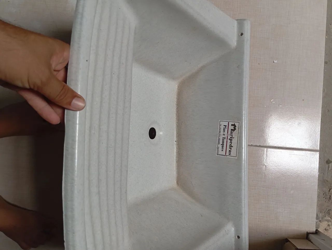 Lavatório de fibra