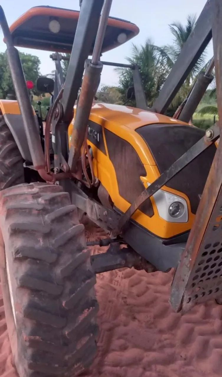 Trator Valtra A950 - Foto 5
