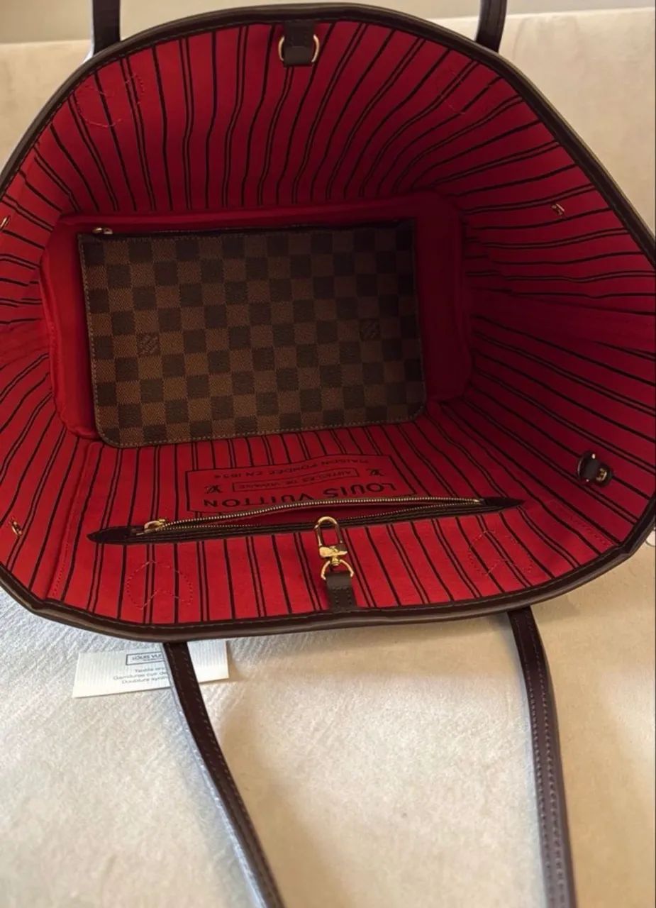 Bolsa Louis Vuitton em couro Neverfull mm - Foto 4