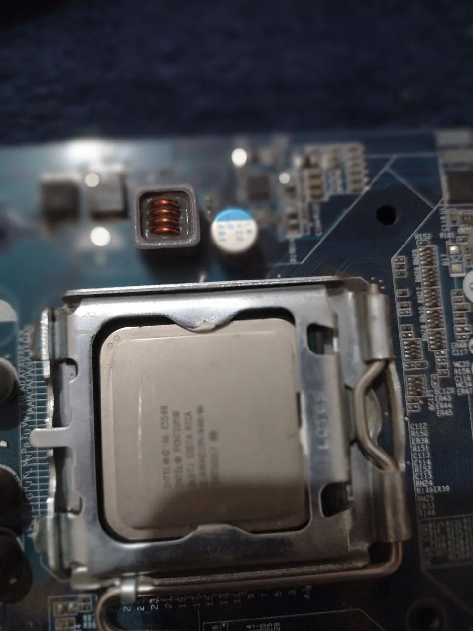 Placa mãe antiga pra vender rápido com processador Pentium 4 - Foto 2