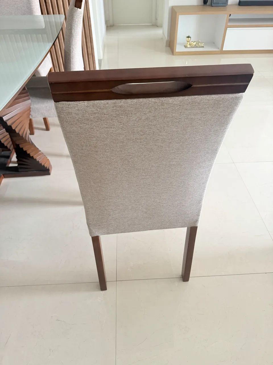 06 Cadeiras mesa de jantar, 1.200,00 aceito proposta.  - Foto 2