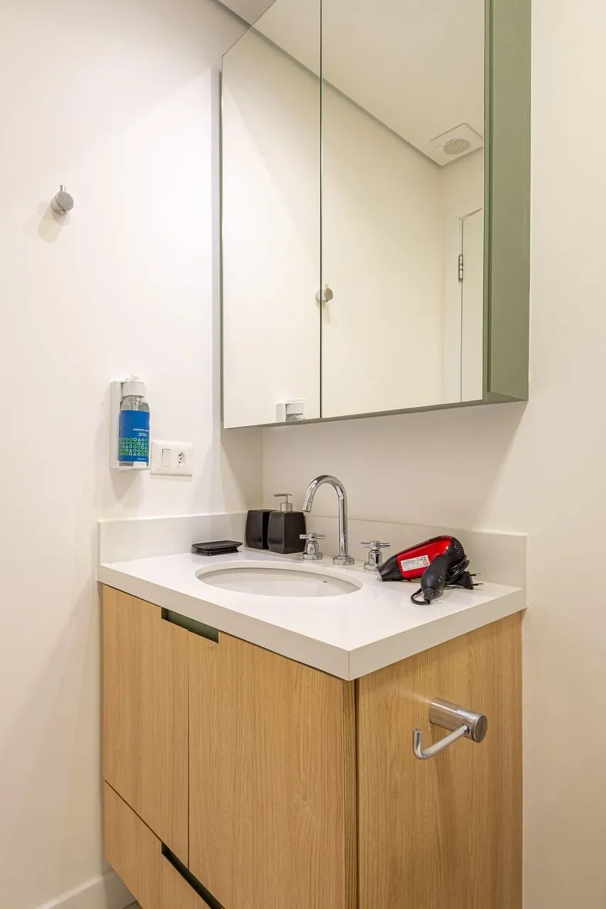 Apartamento com 1 Quarto para alugar, 33m² - Vila Mariana