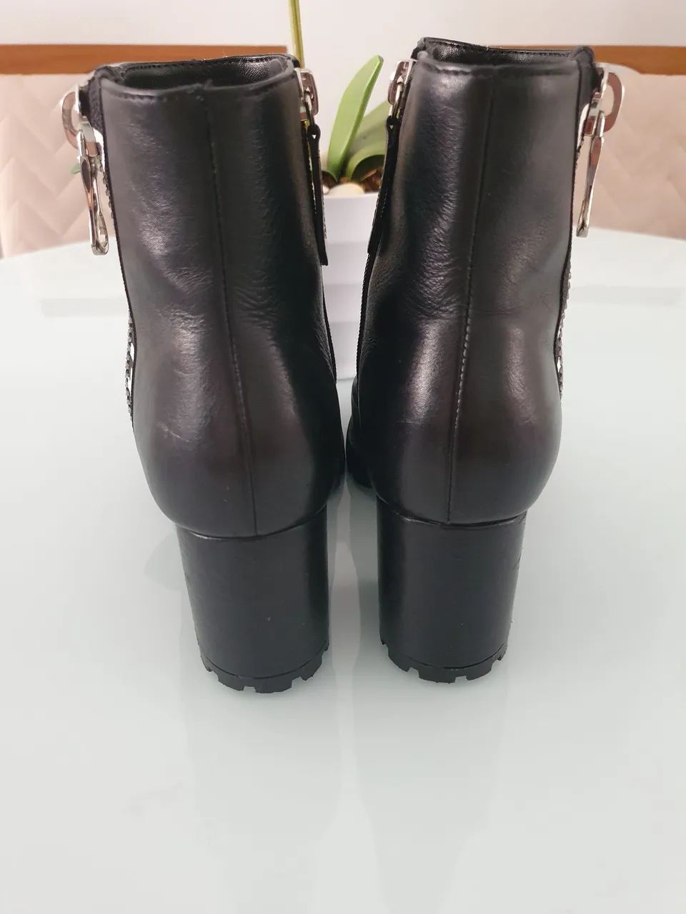 Bota Schultz - Foto 3