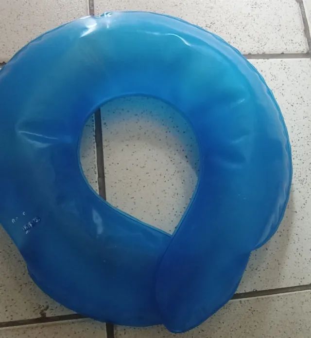 Almofada d'água para assento sanitário