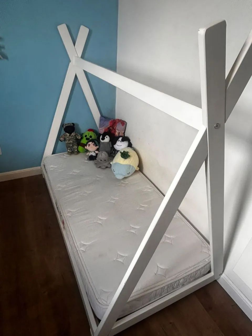 Cama infantil usada com colchão  - Foto 5