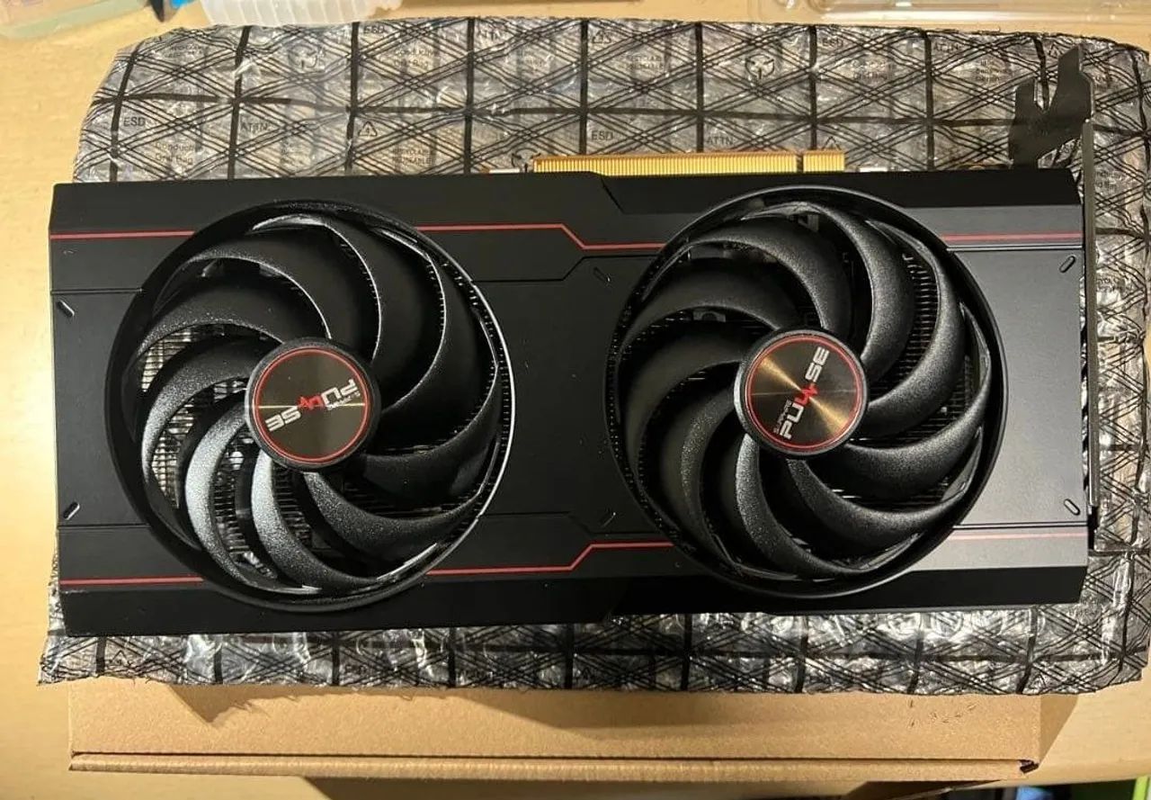 Placa de vídeo RX 6600 Sapphire Pulse 8 Gigas  - Foto 2