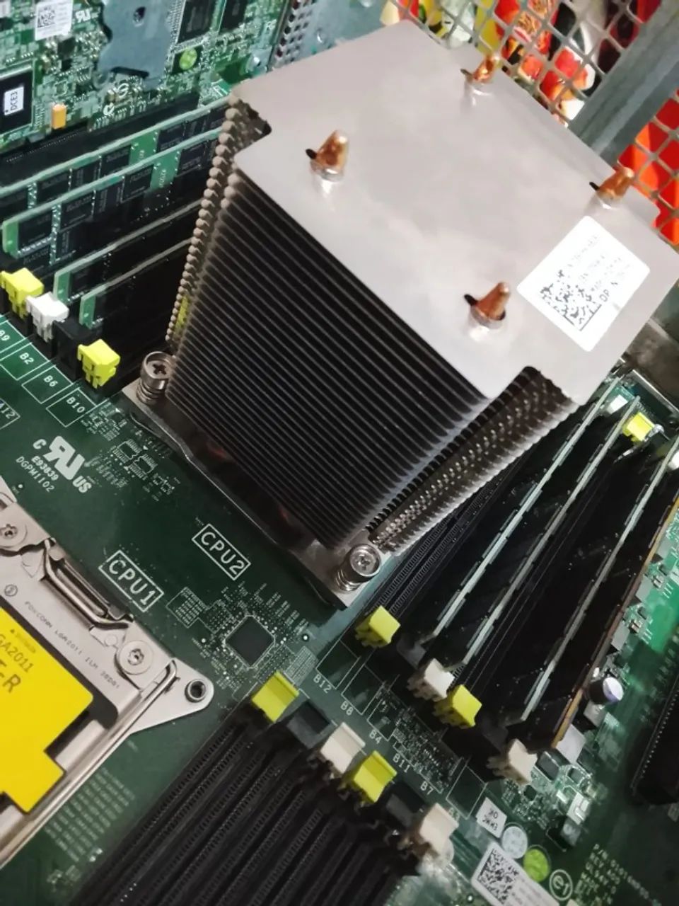 Dell PowerEdge T620 - Foto 3