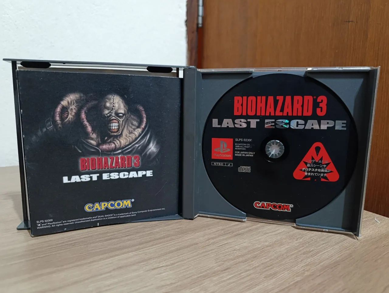 Resident Evil 3 Japonês  - Foto 2