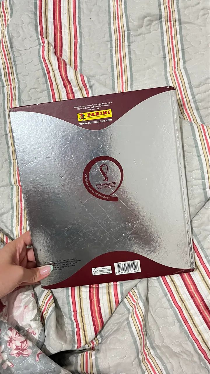Álbum capa dura- copa do mundo 2022 - Foto 2