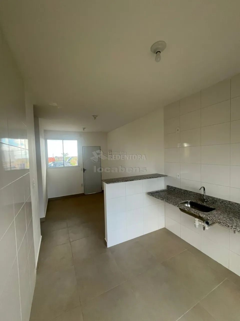 Casa com 2 dormitórios e 1 vaga de garagem - Foto 5