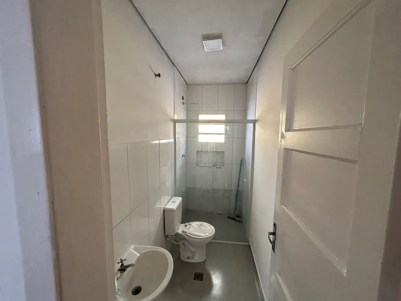 Casa com quintal grande e reformada! - Foto 5