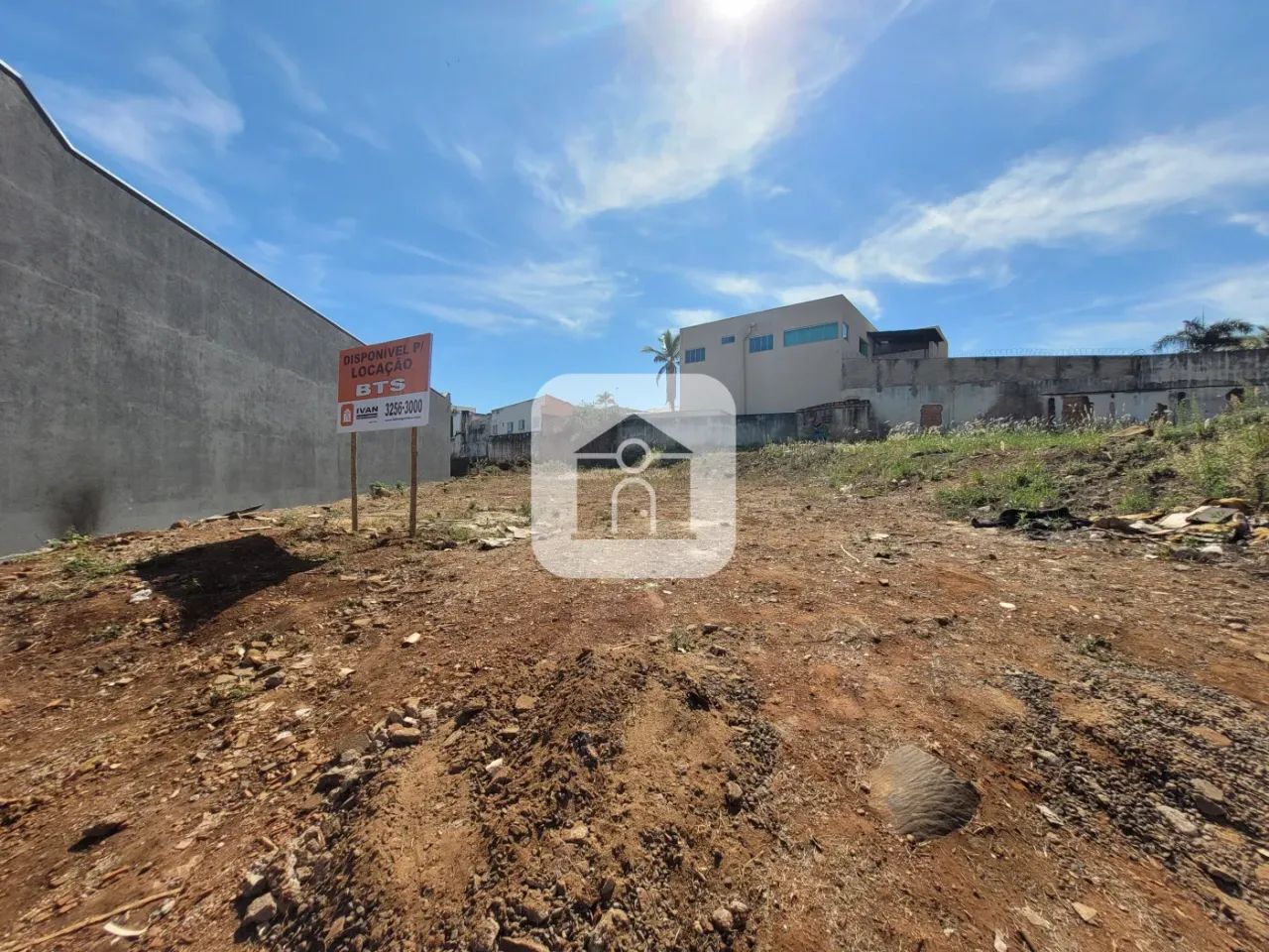 Área com alto potencial logístico e construtivo - Foto 2
