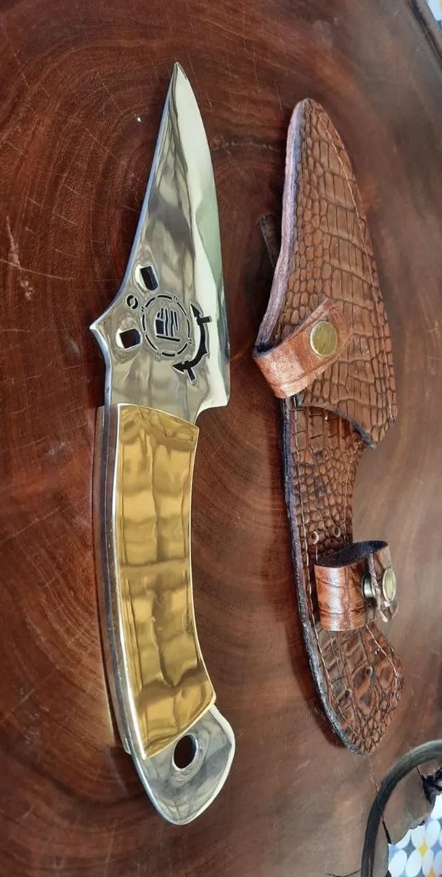 Faca artesanal tipo coureadeira EDC Corinthians