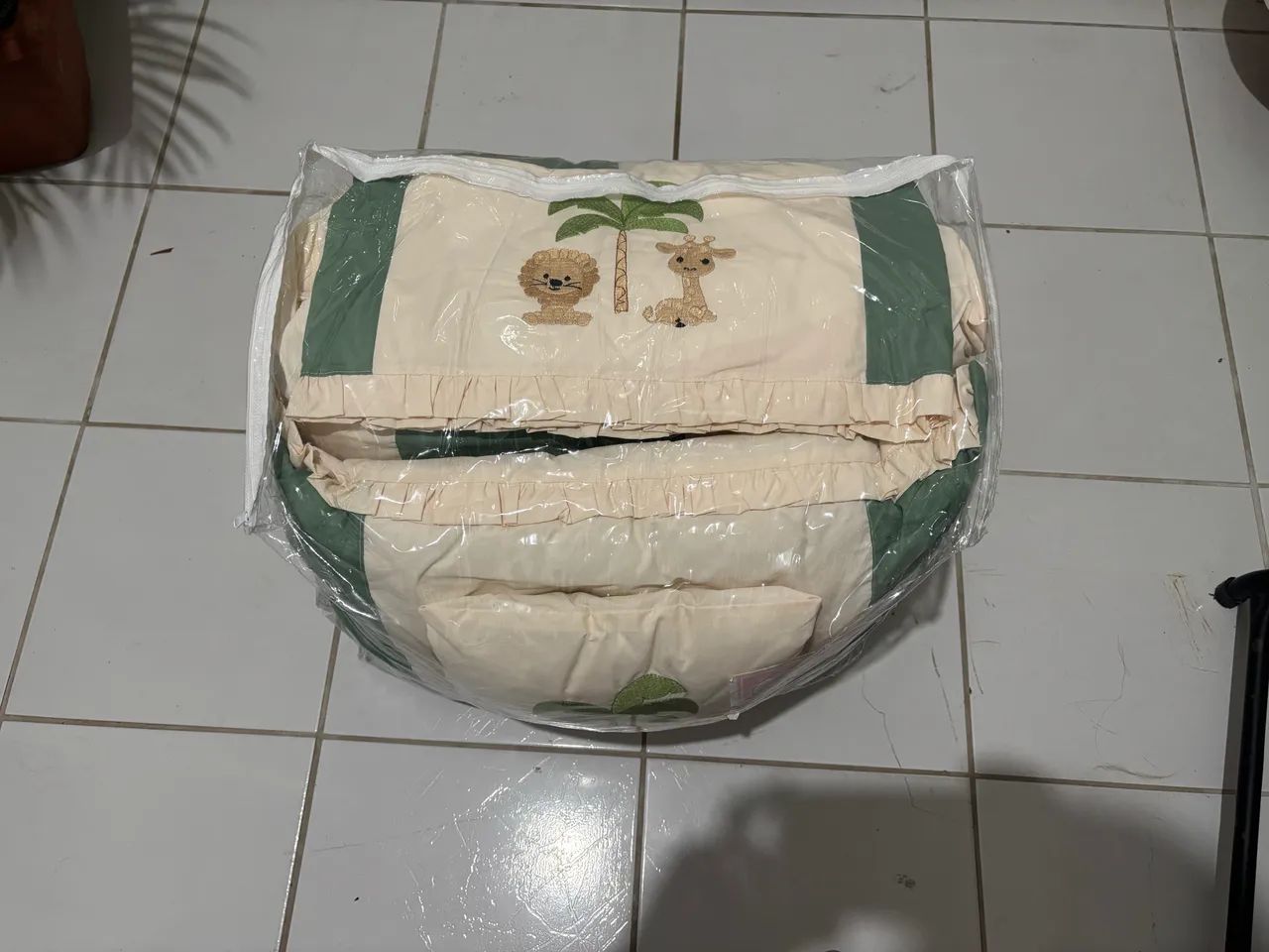 Kit berço americano com ninho do mesmo tema  - Foto 4