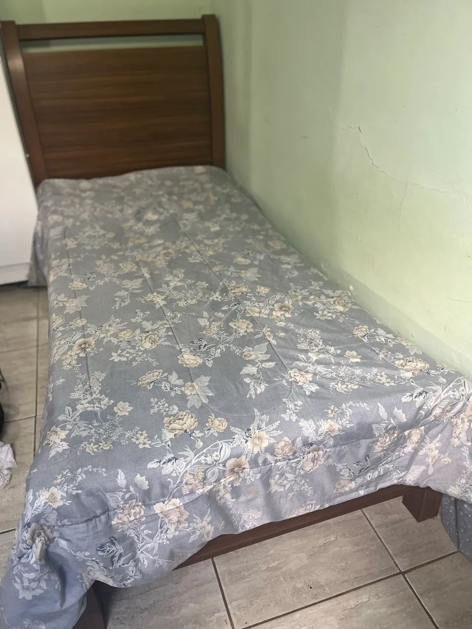 Oportunidade Cama linda de Solteiro com Colchão  - Foto 3