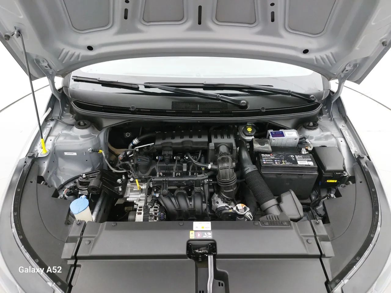 Hyundai HB20S Comfort Plus 1.0 TB Flex 12V Mec., foto 10 de 18