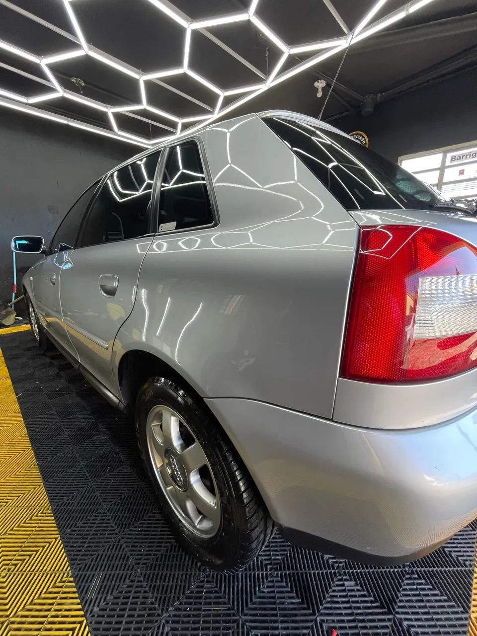 Audi A3 1.8 5P Mec. 2002 - Foto 2