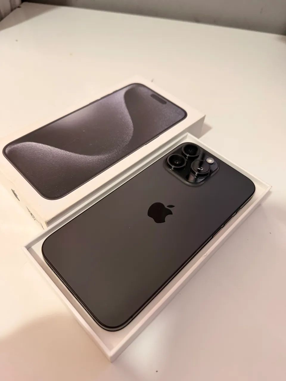 IPHONE 15 Pro Max 256 - Preto Titânio