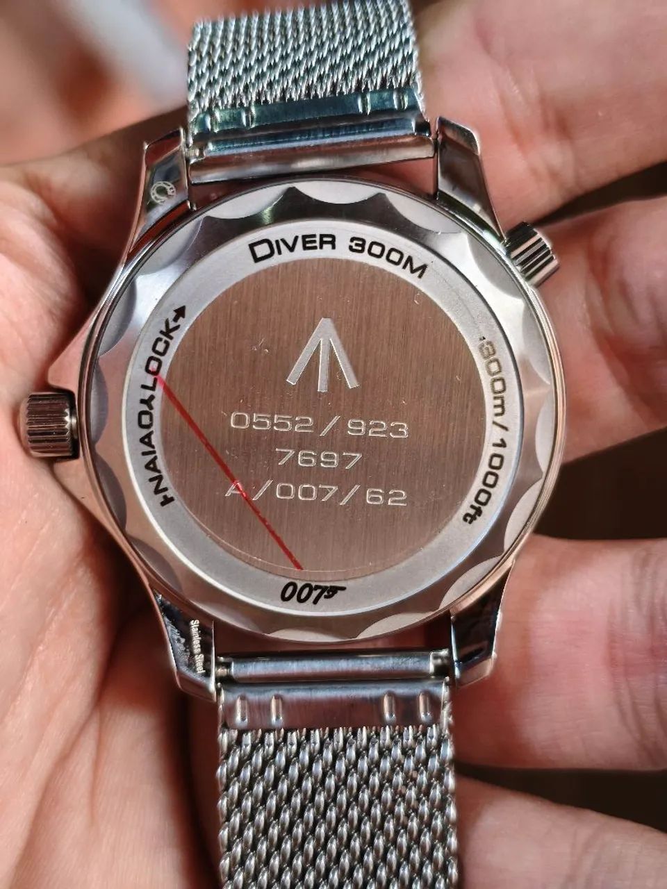 Omega Seamaster 007. Base ETA - Foto 4