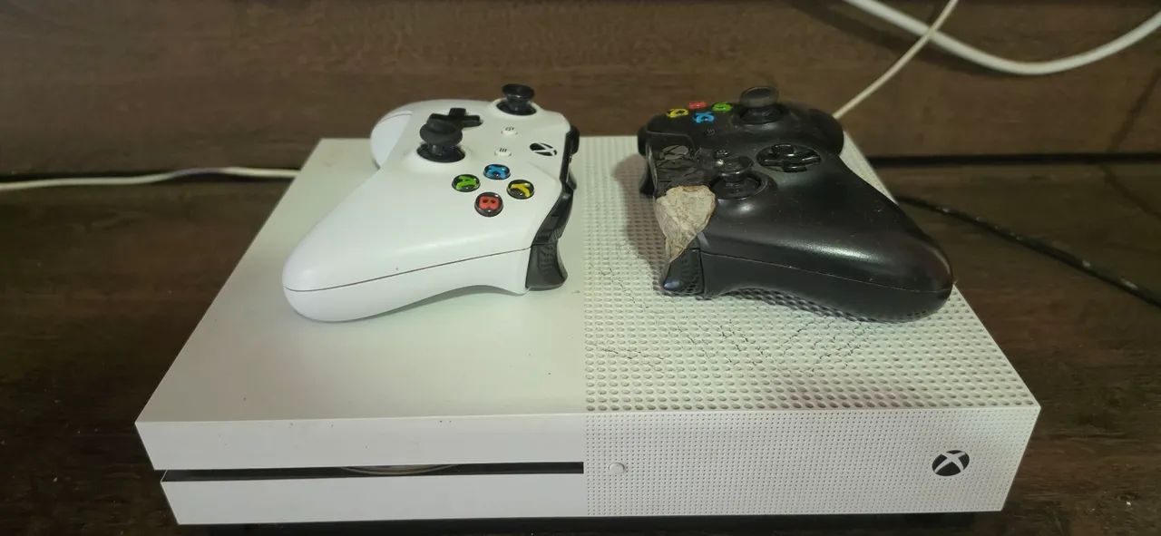 Xbox One S 