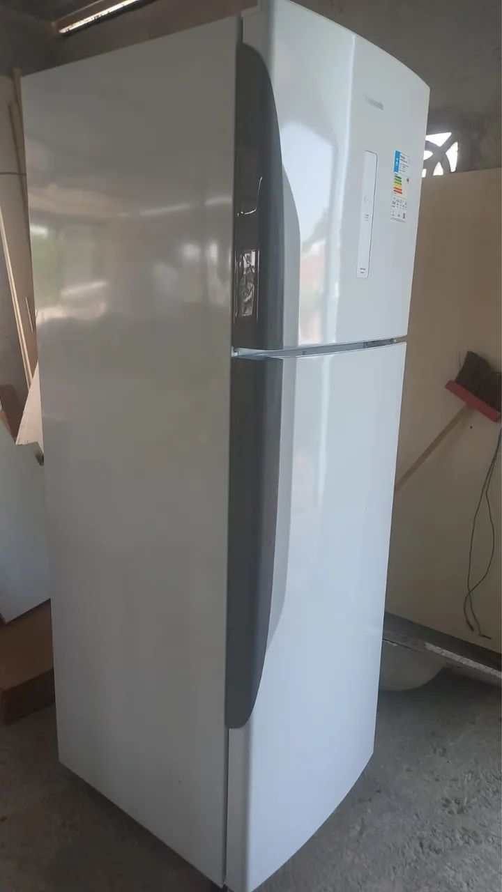 Geladeira Panasonic BT41 - Foto 2