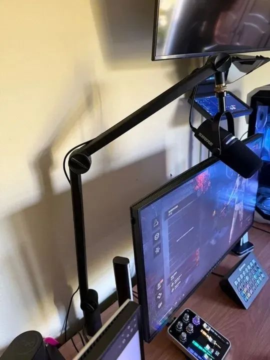 Braço Articulado Logitech G Compass para Microfone de Mesa (SP) - Foto 3