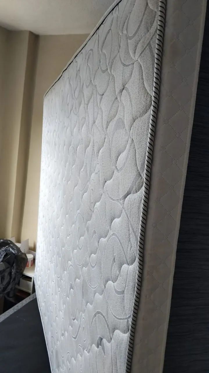 Cama box Queen + colchão  - Foto 2