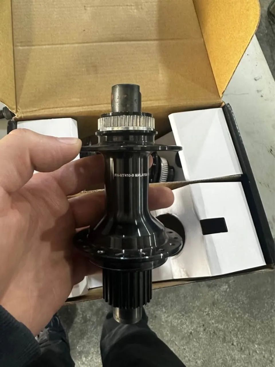 Par Cubo shimano novos 