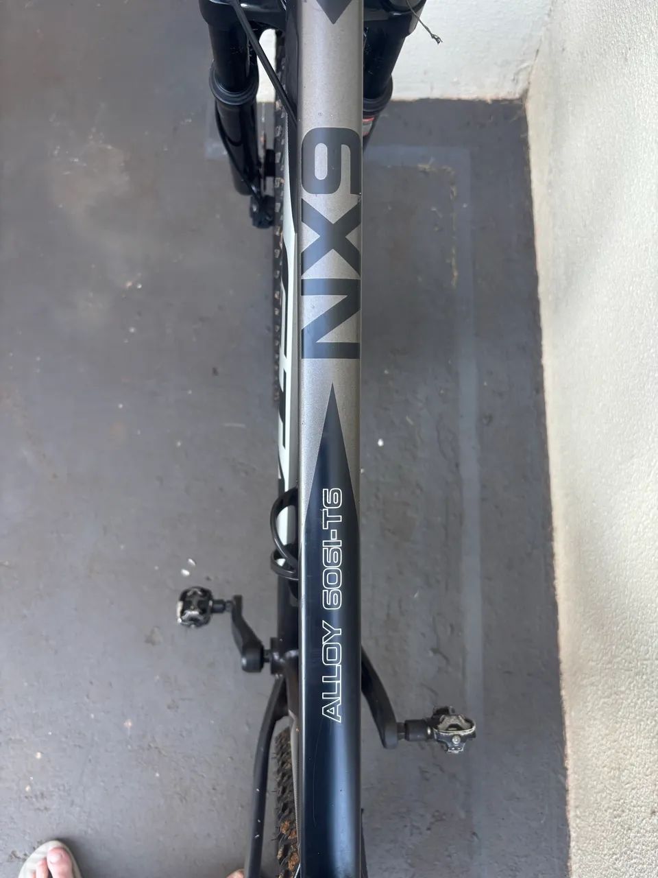 Bike aro 29 vendo ou troco - Foto 4