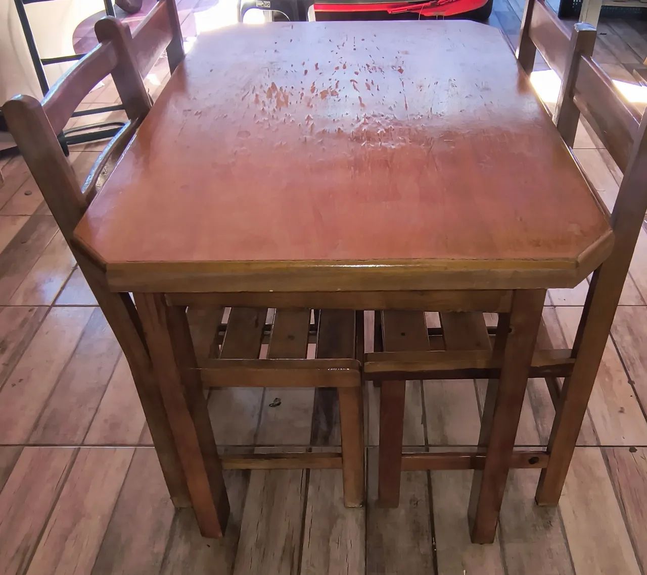 Mesa de madeira 4 lugares  - Foto 3