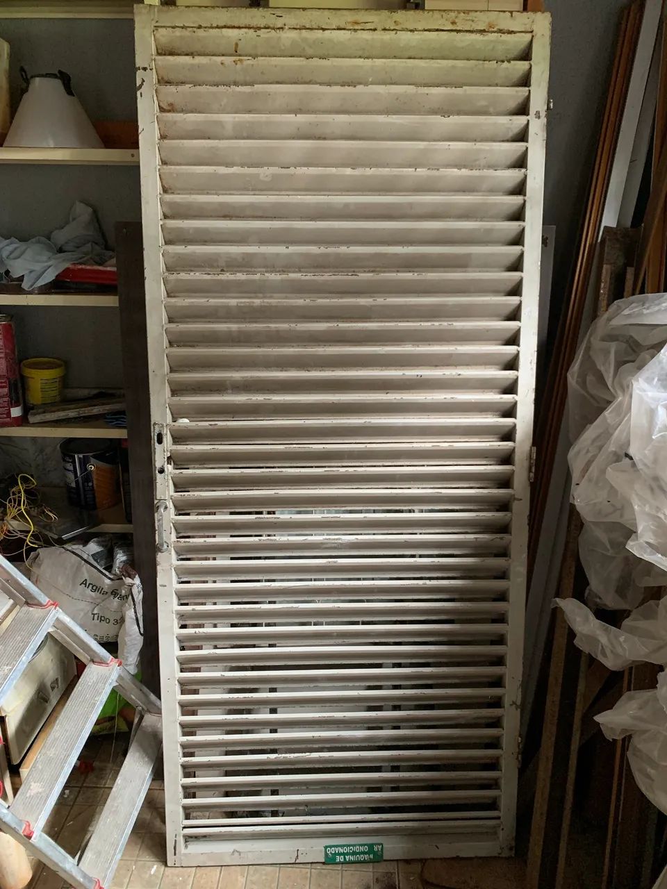 Vendo portas, madeira, vidro e ferro - Foto 5