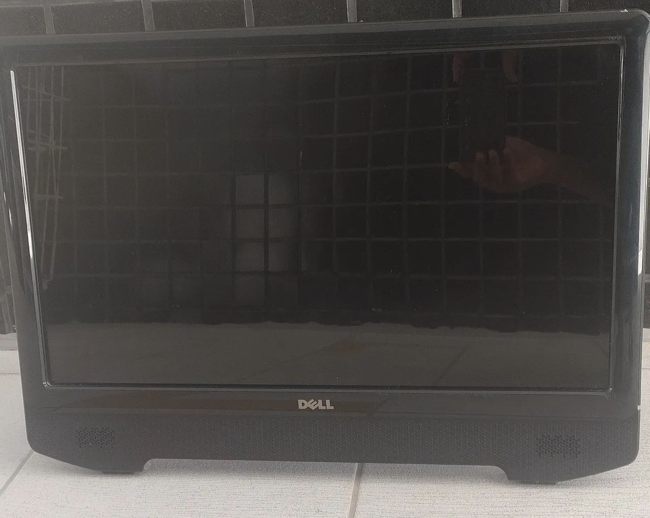 VENDO MONITORES DE COMPUTADOR COM DEFEITO - Foto 2