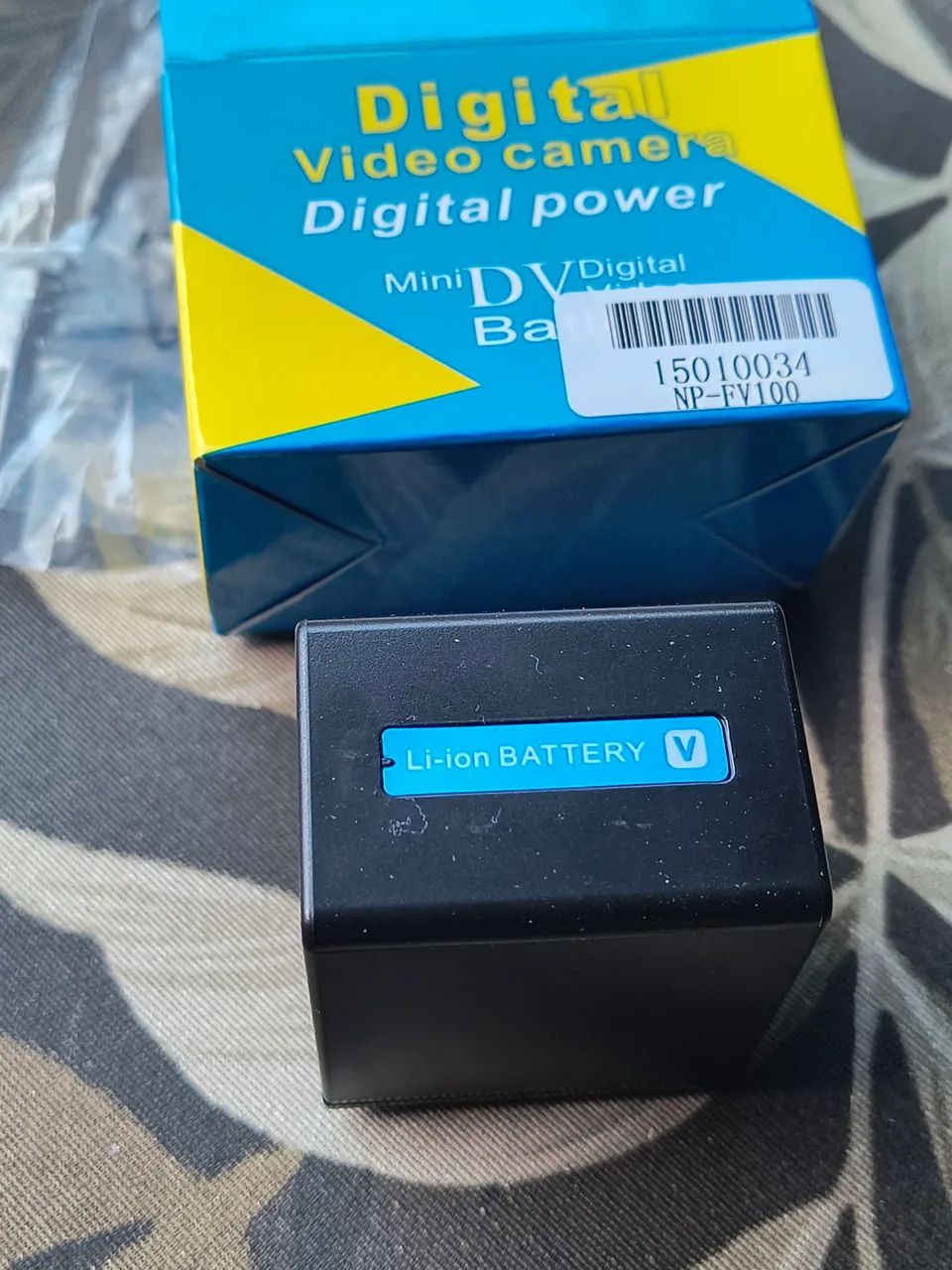 Bateria Probty Fv100 4650 Mah Fh100 Hdr Next DVR Xr350 Nx30 Mx50 Xr150 Xr550 Frete Grátis  - Foto 2