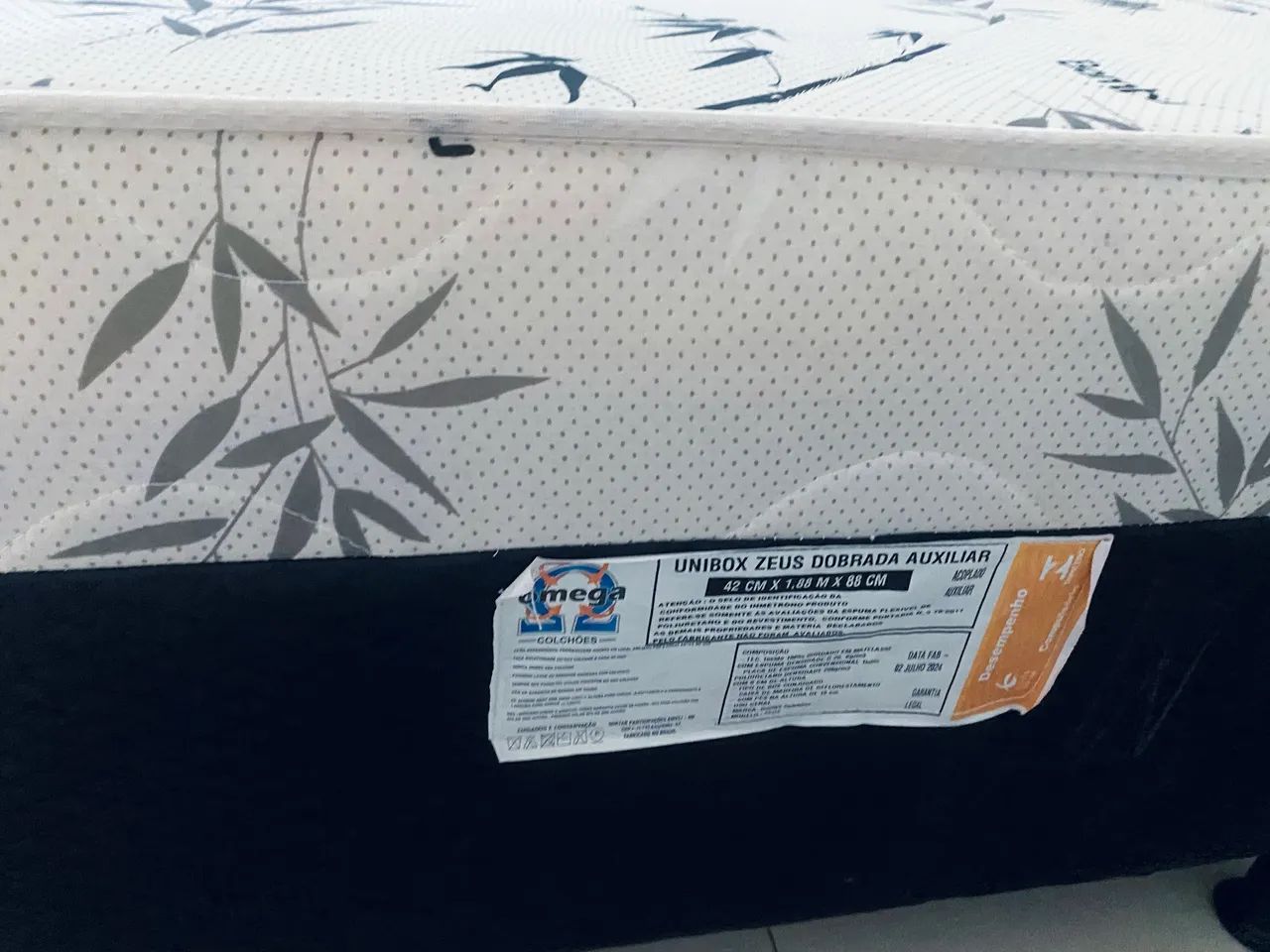 Cama box com cama auxiliar 