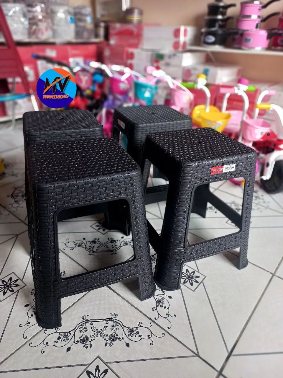 Banquetas 4 peças  - Foto 2