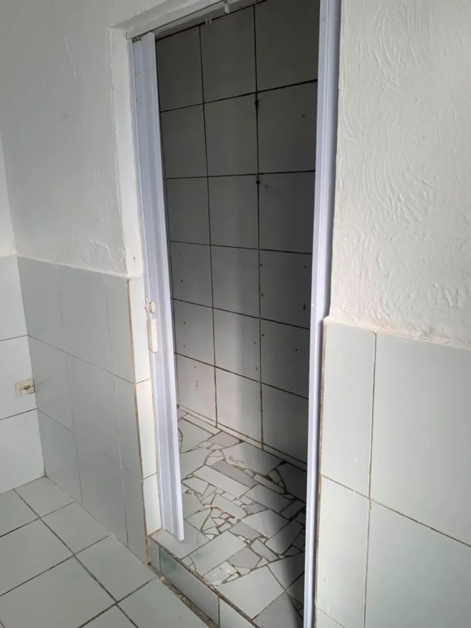 Casa para alugar - 2 quartos, garagem e terraço - Foto 5
