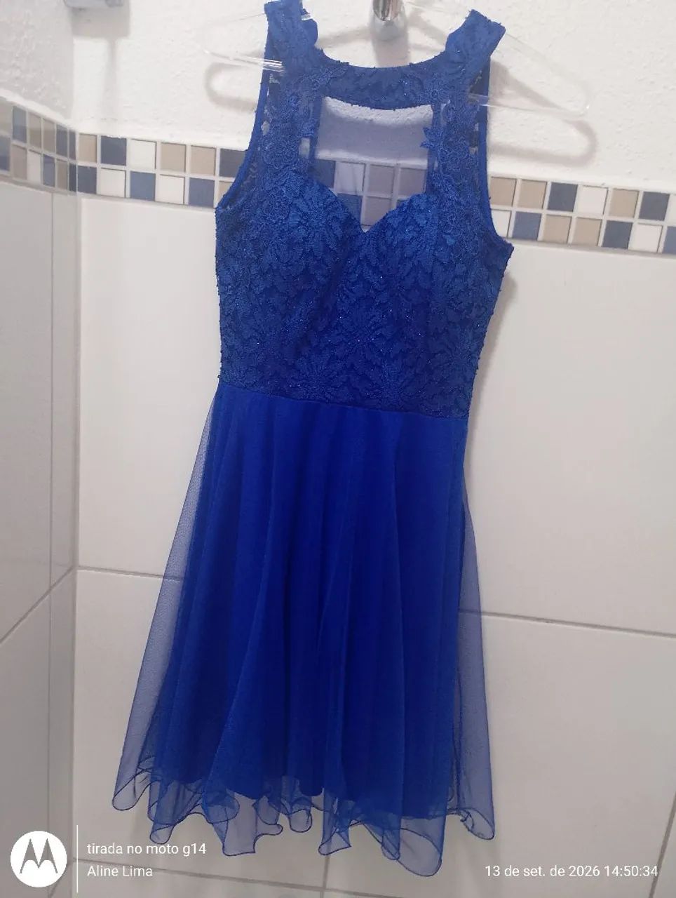 Vendo vestidos de festa