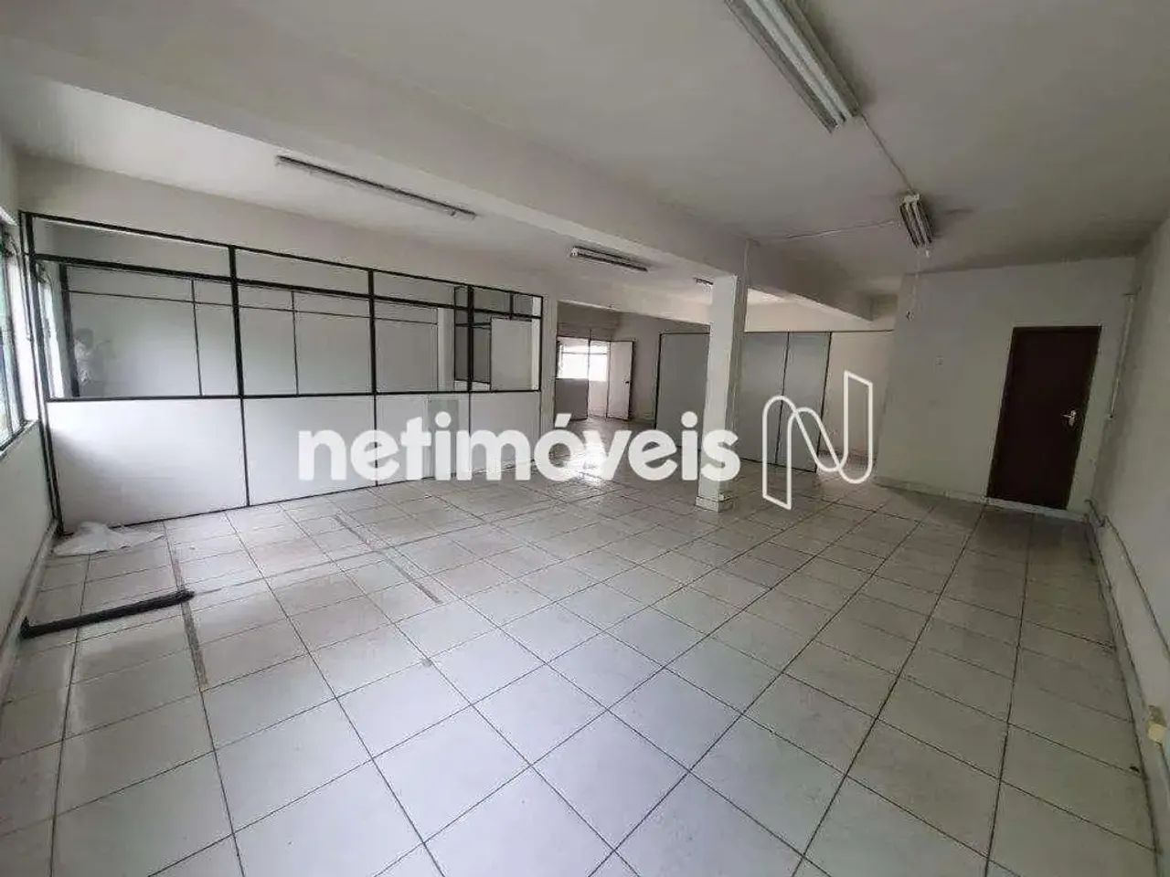 VENDA SALA COM 121,40M² , BAIRRO DONA CLARA ! - Foto 4