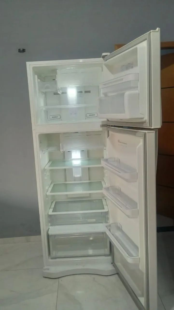 Geladeira funcionando normalmente  - Foto 2