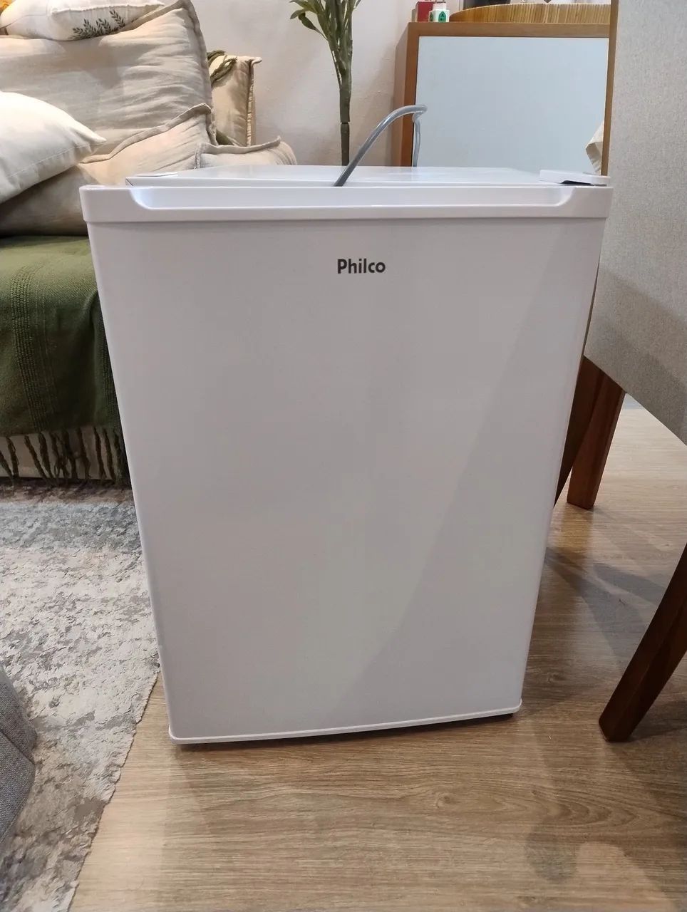 Frigobar Philco 68L