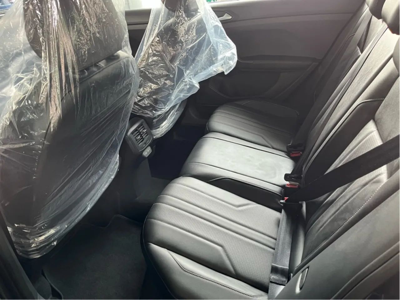 Volkswagen T-Cross Highline 1.4 TSI Flex 16V 5P AUT, foto 8 de 9