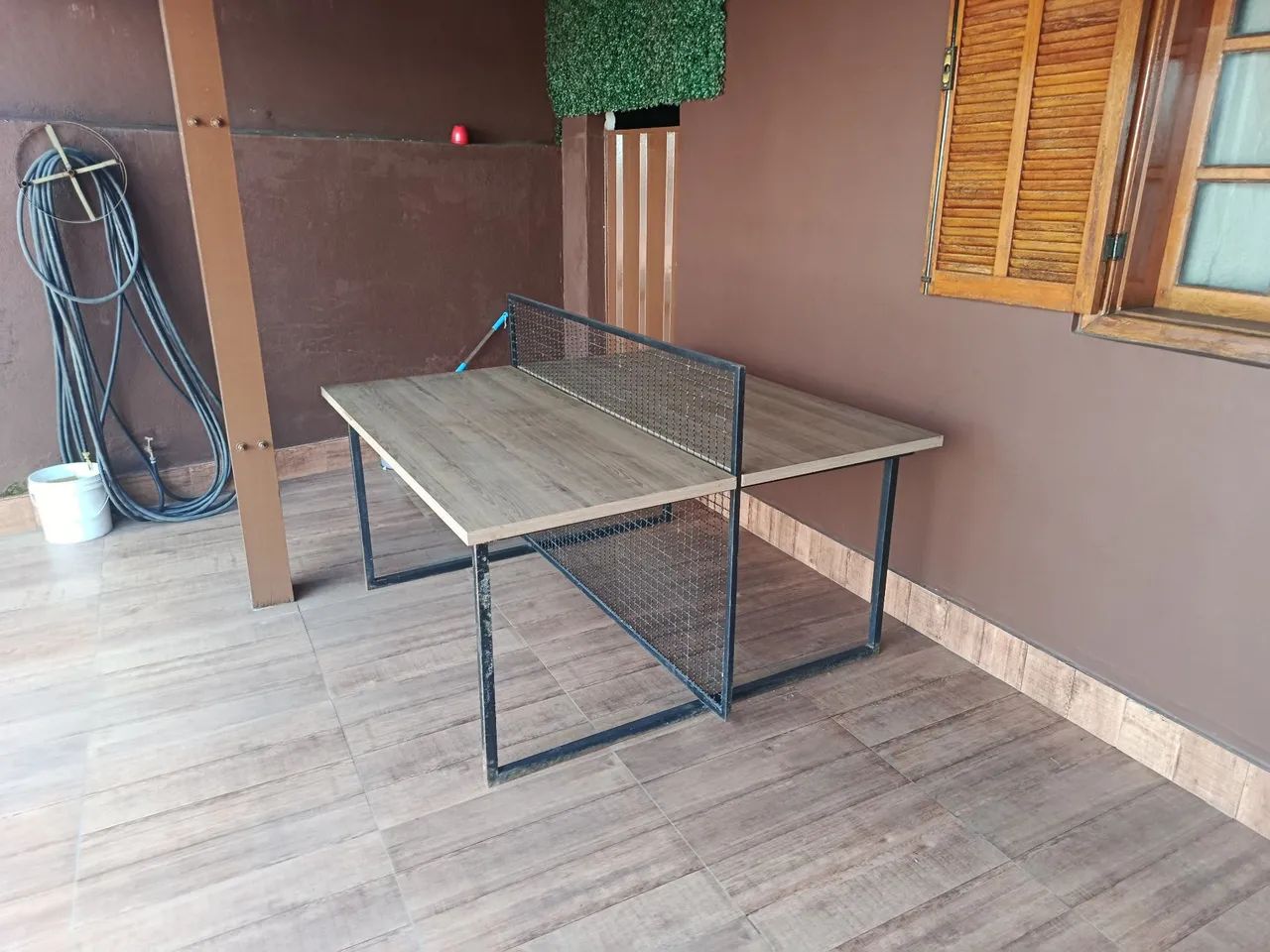 Vendo ou troco mesa com tampo de MDF - Foto 4