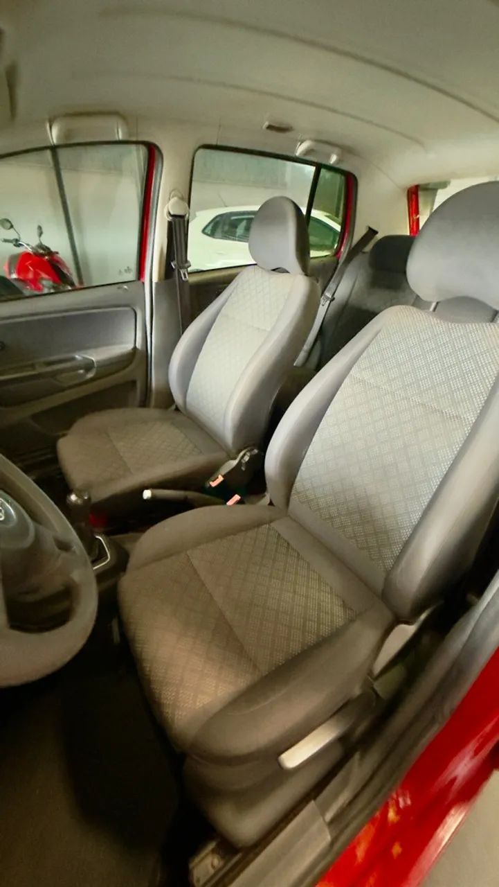 Volkswagen Fox Trendline 1.0 Flex 8V 5P 2015 - Foto 4