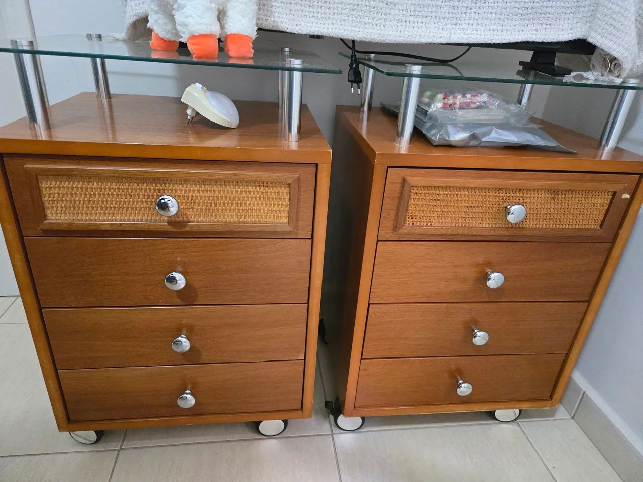 Jogo de Quarto Madeira Queen Size com Criados e colchão  - Foto 3