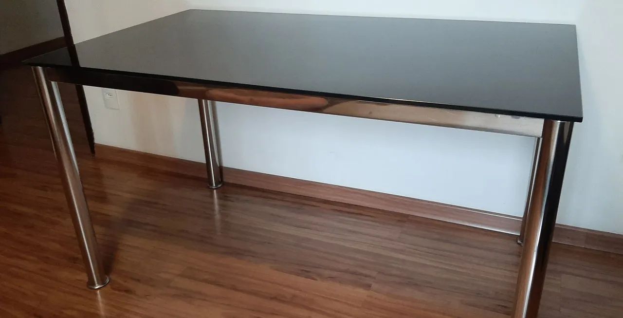 Mesa de vidro 1.30m X 75cm