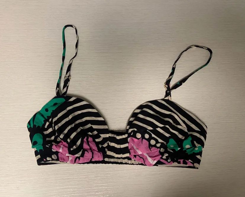 Lote de roupas femininas  - Foto 4