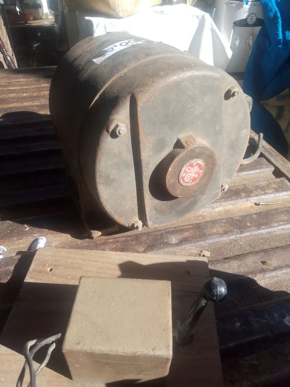 Motor de indução trifásico 5hp General eletric - Foto 2