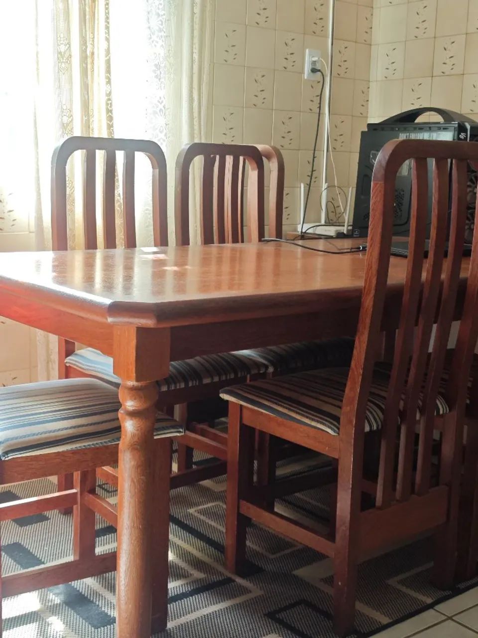 Mesa angelim 6 cadeiras 