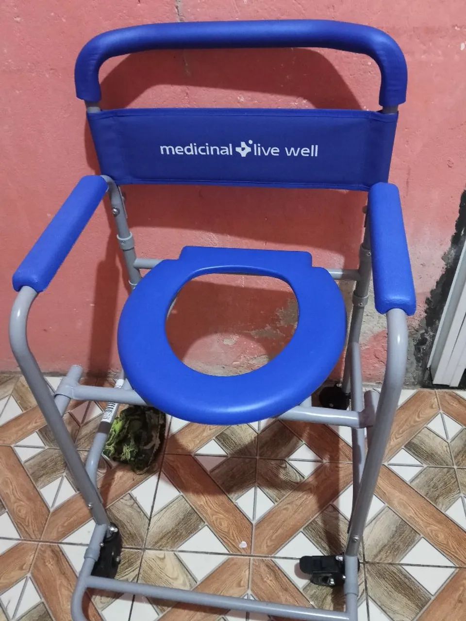 Cadeira de Banho Nova